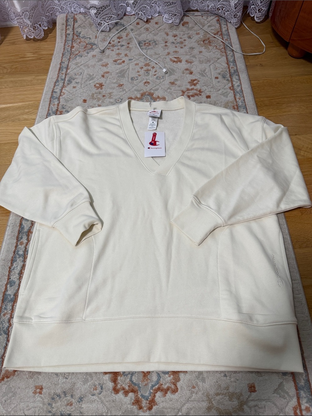Champion Women V-Neck Sweatshirt - Cream with Two pockets..Cotton